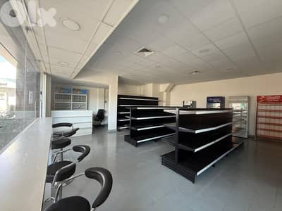 محل للايجار في عين سعادة Shop for rent in Ain Saadeh