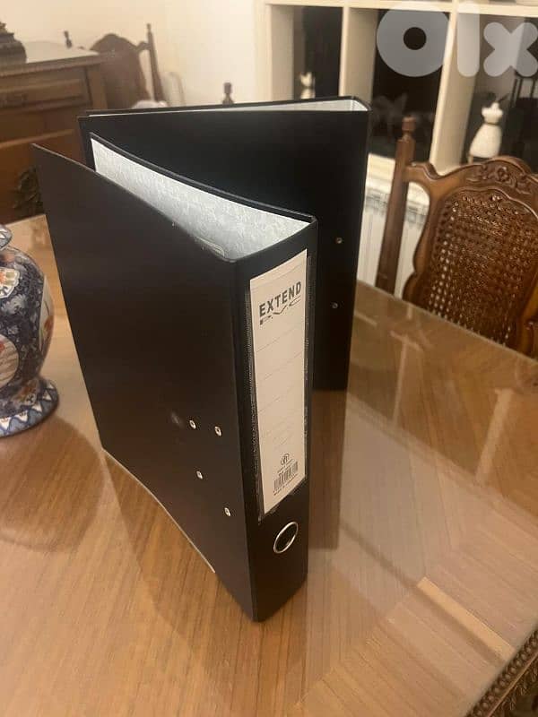 classeur binder حافظة ملفات 1