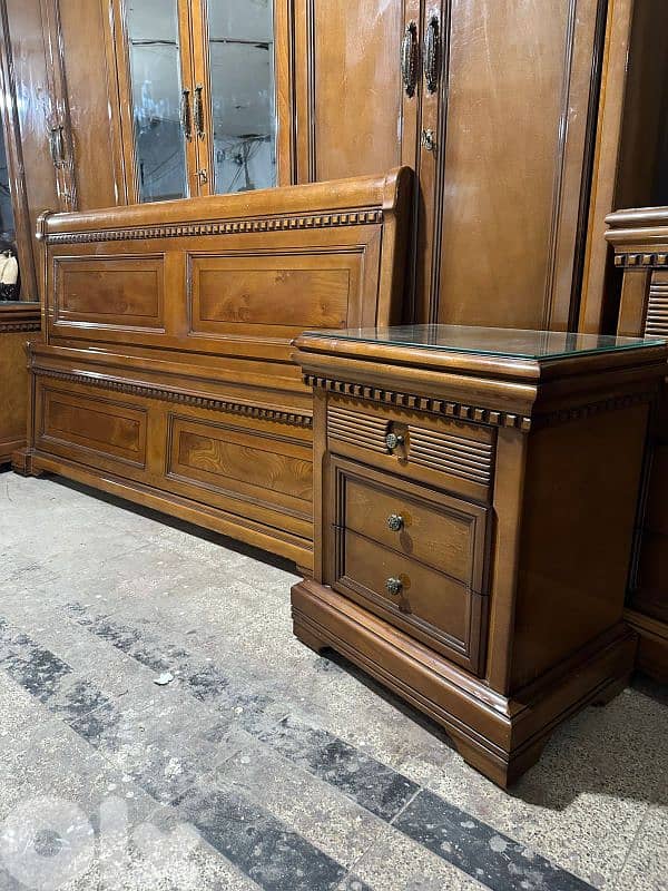 اوضة نوم خشب زان ولاتي كلا ملبسة قشر 6