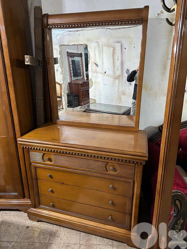 اوضة نوم خشب زان ولاتي كلا ملبسة قشر 9