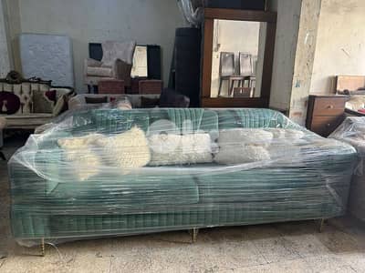 طقم كنبايات مودرن اسفنج إكسترا قماش تركي شبه جديد