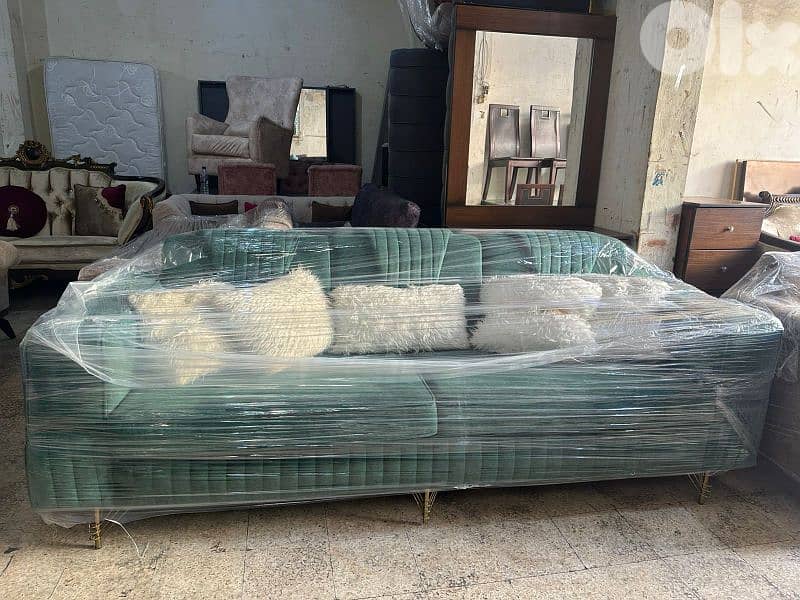 طقم كنبايات مودرن اسفنج إكسترا قماش تركي شبه جديد 1