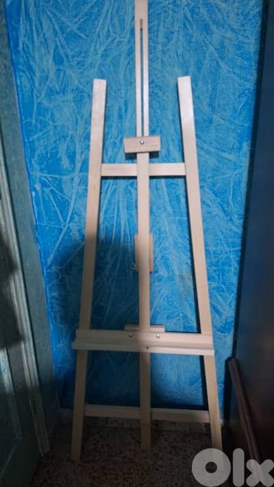 painting stand