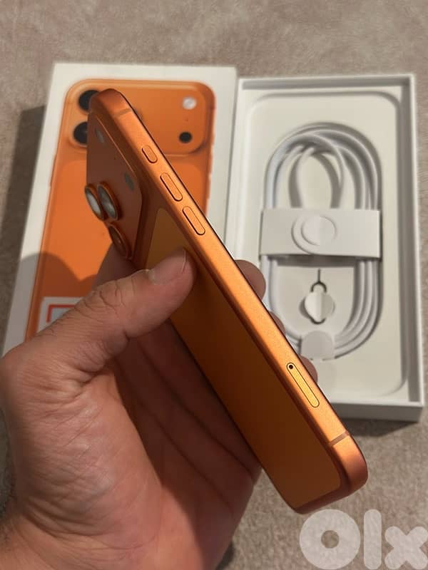 Iphone 17 Pro max 256GB Sim+ Esim Warranty 2 years 6