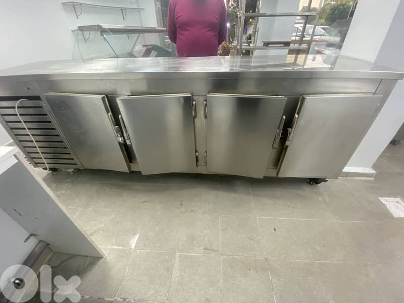 برادات واجهة  بحالة ممتازة 6