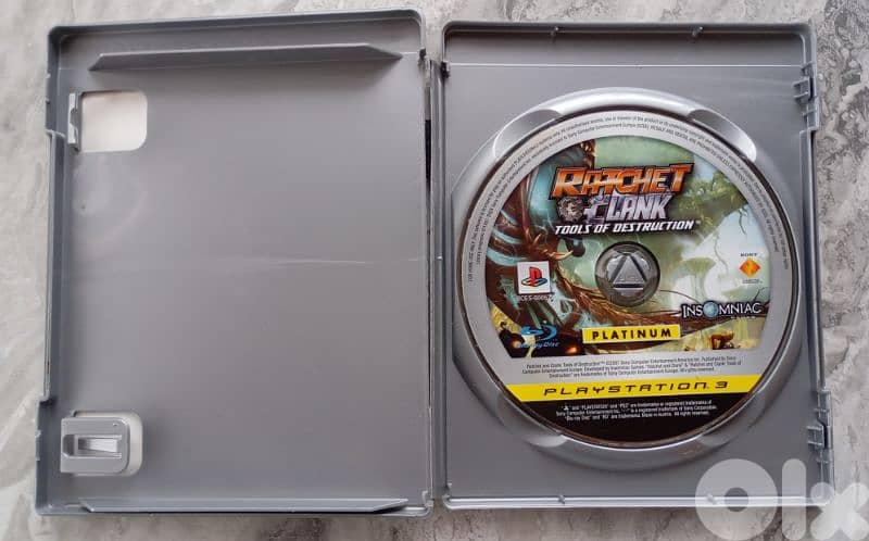 PS3 console + two controllers + 5 games 8