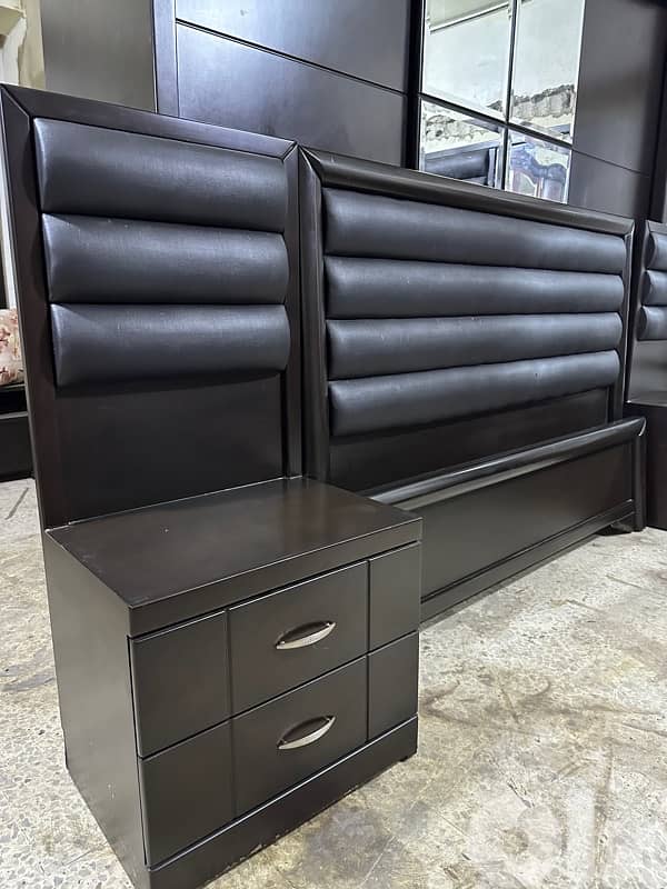 Full bedroom used like new 6