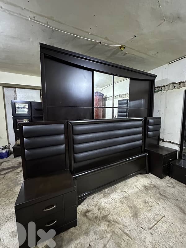 Full bedroom used like new 8