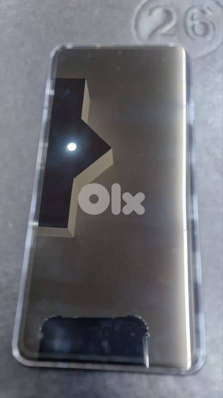 S21 5G.  128 G.  8 Ram 3