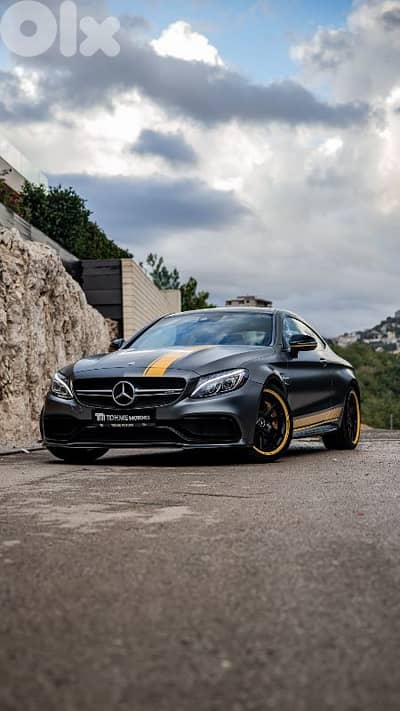 MERCEDES  C63s  COUPE  EDITION 1  2017 CLEAN CARFAX HISTORY