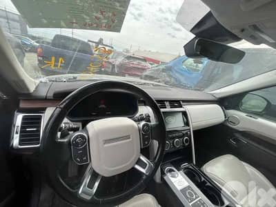 Land Rover Discovery 2018