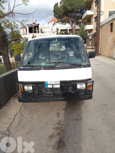 Toyota hiace تويوتا هايس فان باص