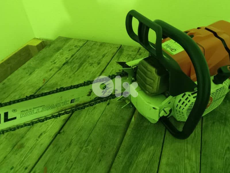 منشار حطب بنزين الماني Stihl stihl 881 5