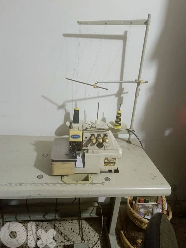 مكنة خياطة للبيع 1