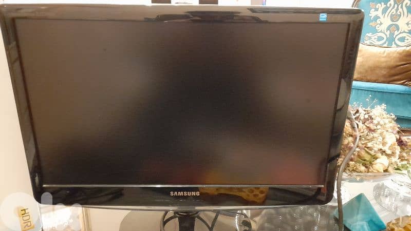 Ps4 slim 500gb sealed with 3 controllers and tv 3