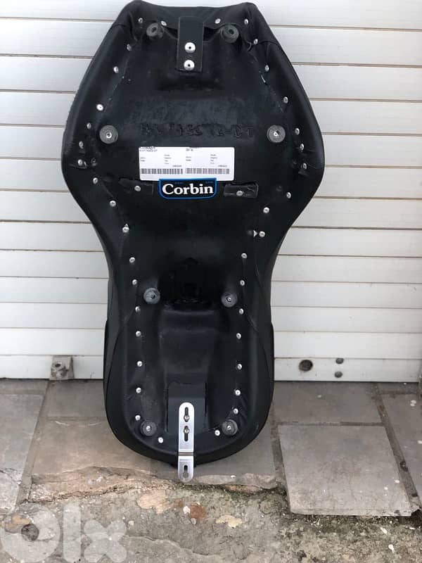 Corbin USA Leather seat for Honda shadow spirit 1