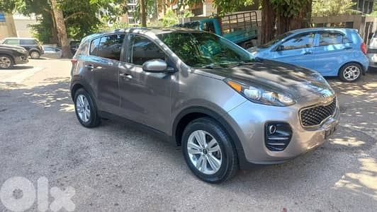 Kia Sportage 2018- Four wheel-Super clean- سعر مغر جدا