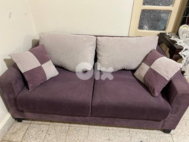 selling sofas 1