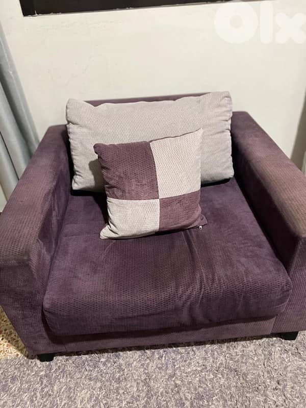 selling sofas 2