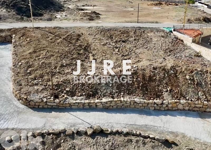 Prime Location Land In Bhamdoun For Sale / أرض في بحمدون للبيع 4