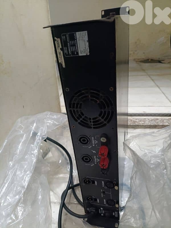 12 inch 2 pcs and emplifier  betathree 1