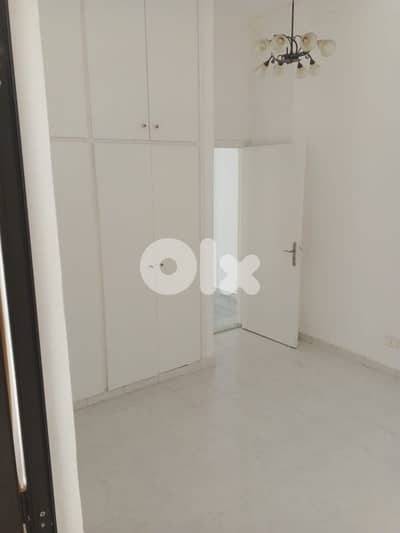 للبيع شقة ١٤٥ متر ٣ نوم ٨٥ الف دولار كاشف و نهائي للجادين ذوق مصبح