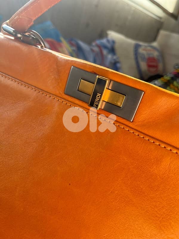 FENDI AUTHENTIC LARPE PEEKABOO 2