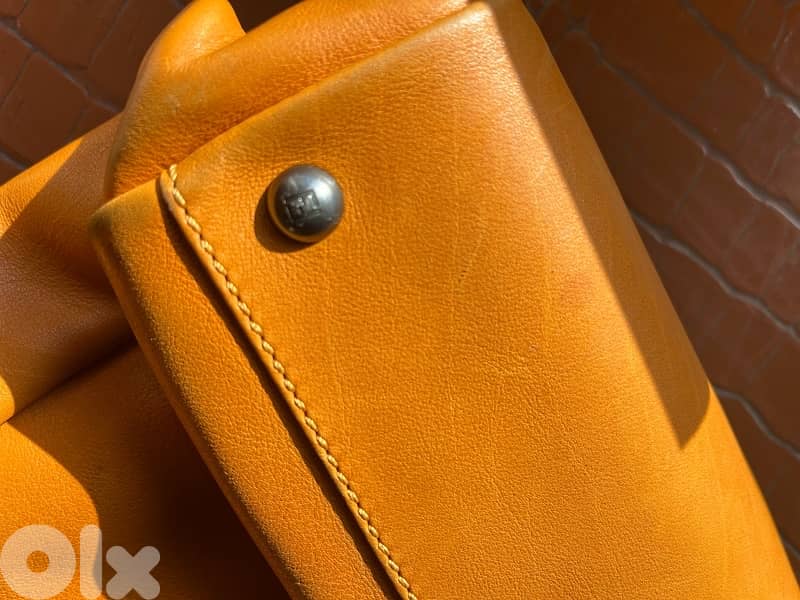 FENDI AUTHENTIC LARPE PEEKABOO 10