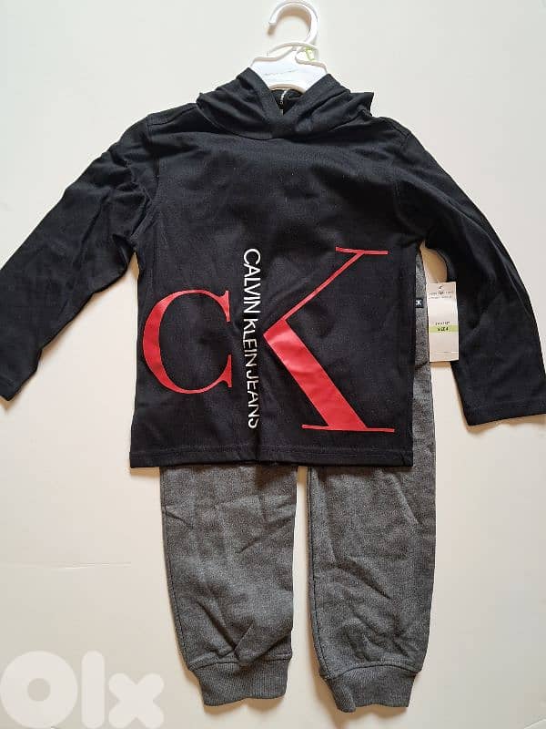 كرتوني ٢٠ كغ ملابس أطفال جديدة للبيع المصدر USA 11