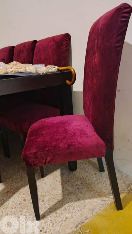 طاولة ٦كراسي 1