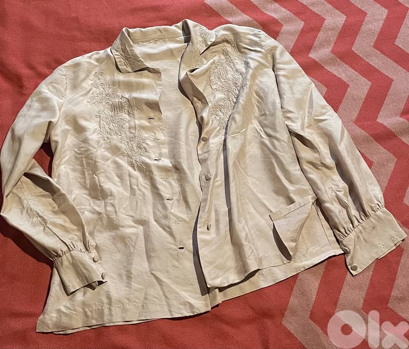 Vintage blouses 8