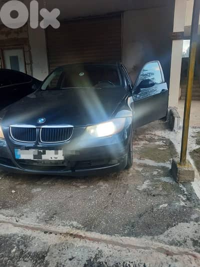 BMW 3-Series 2007 e90 328i bi2a oroginal