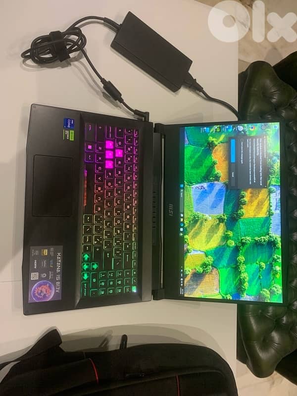 msi gaming laptop KATANA 15 B13V 2