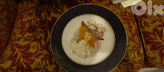 صحن قديم مختوم