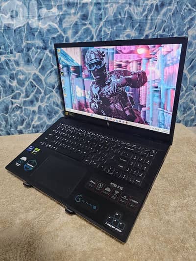 32GB ram - core i9-13900H - rtx 3050 - 1TB Gaming Laptop