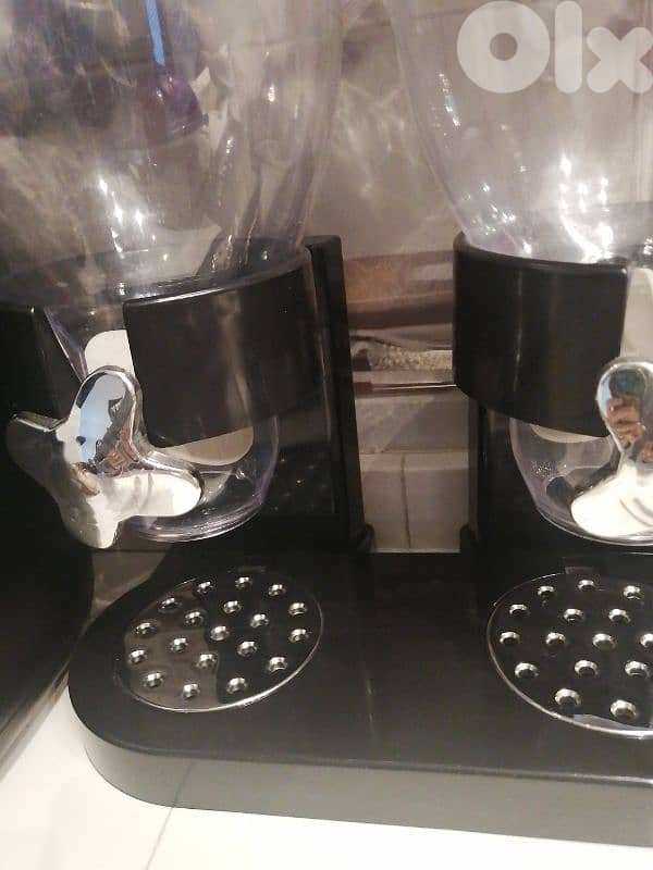 Dispenser for cornflex 1