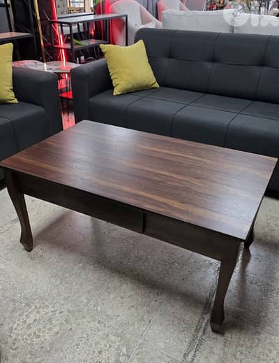 center table. طاولة نصف موبيليا