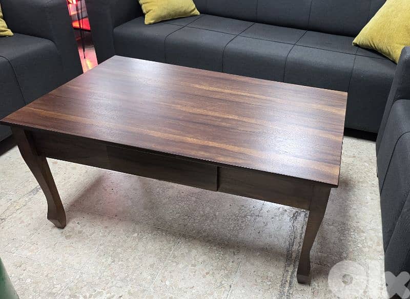 center table. طاولة نصف موبيليا 2
