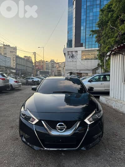 Nissan Maxima 2018