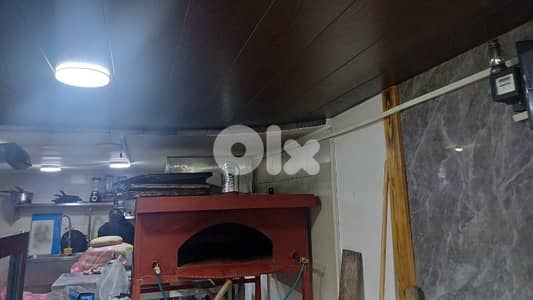 فرن مناقيش ورقاقة عجين بحالة ممتازة