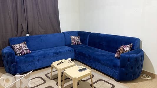 like new ma sarln week jded w helwen ktir w rayhin