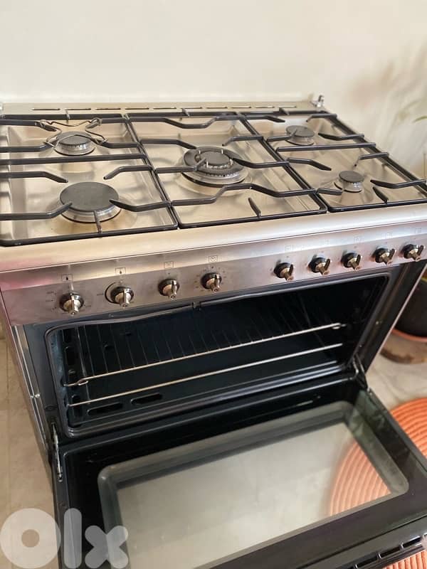 smeg oven for sale smeg gas  for sale غاز للبيع بحالة ممتازة 3