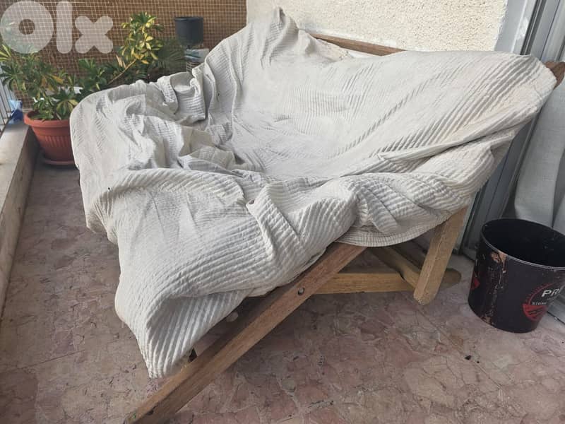 Wooden Balcony Lounge Chair / Daybed – Solid & Comfortable 2