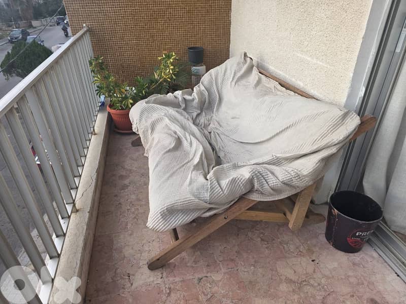 Wooden Balcony Lounge Chair / Daybed – Solid & Comfortable 6