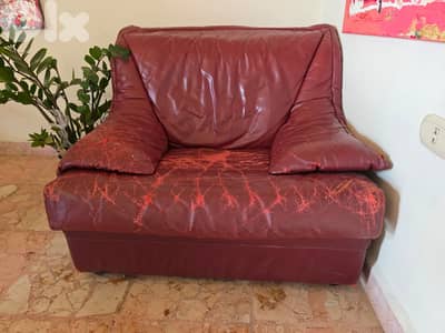 Large Leather Armchair – Deep & Comfortable