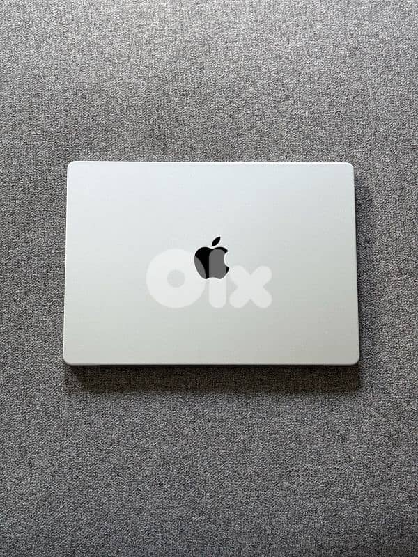 Apple MacBook Pro 14 in 2023 Silver M3 1