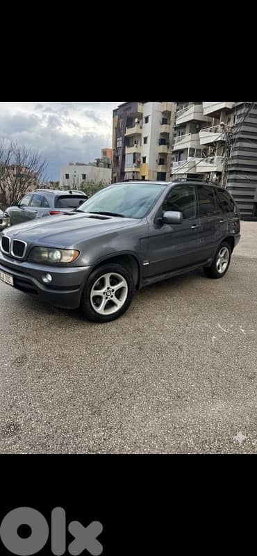 بي ام دبليو اي اكس 1 2002