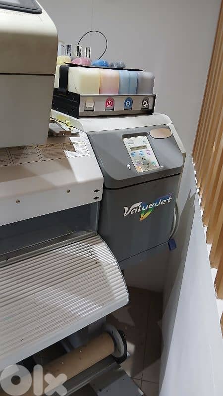 large format printer 1