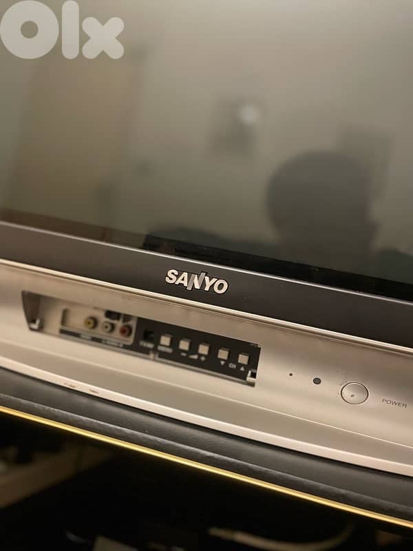 tv sanyo 30inch 1