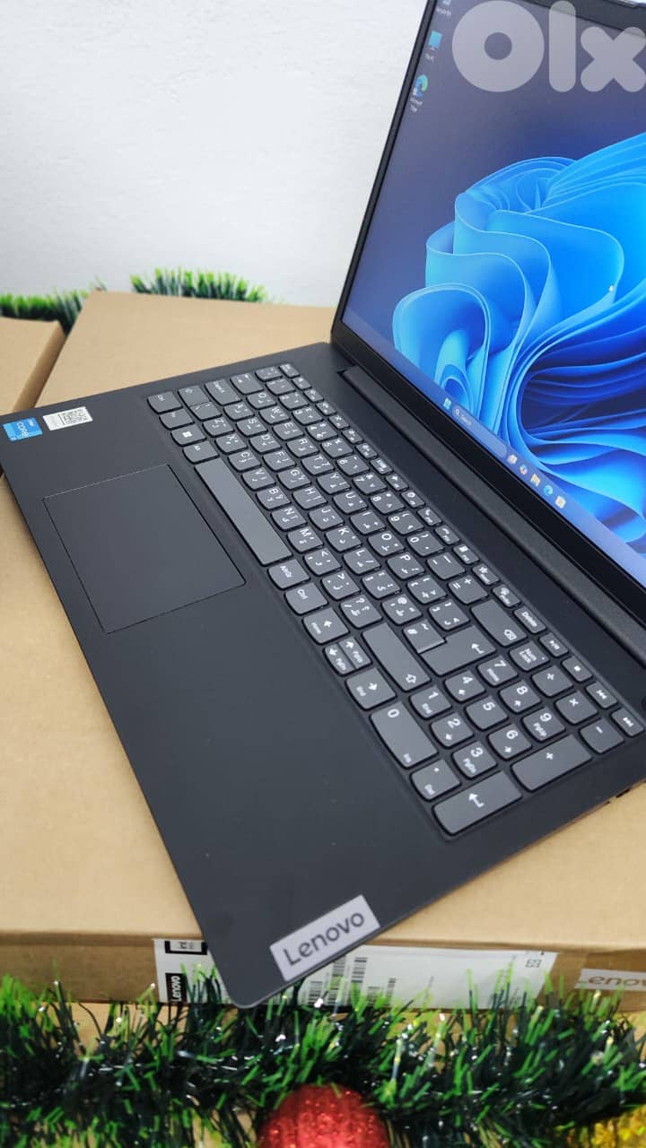 Laptop Lenovo V15 1